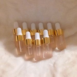 MY YR SKIN SO NICE ONLY WHEN U PURCHASE AND ASK FOR IT WHILE SUPPLIES LAST